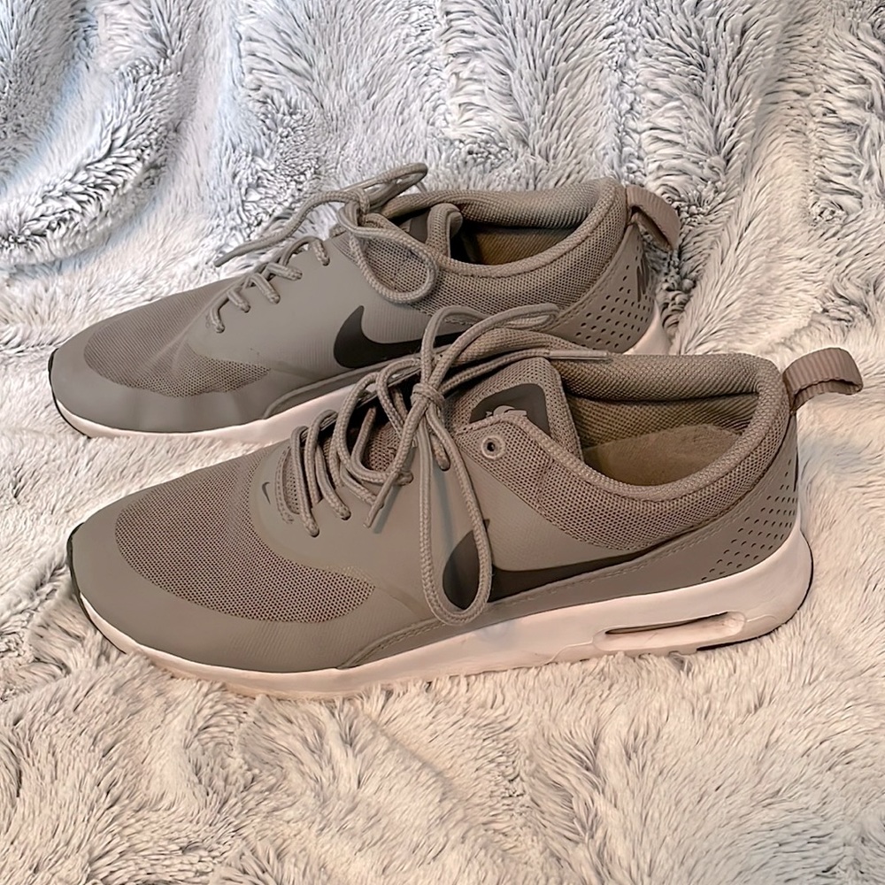 Nike Air Max Thea - Women’s 8.5